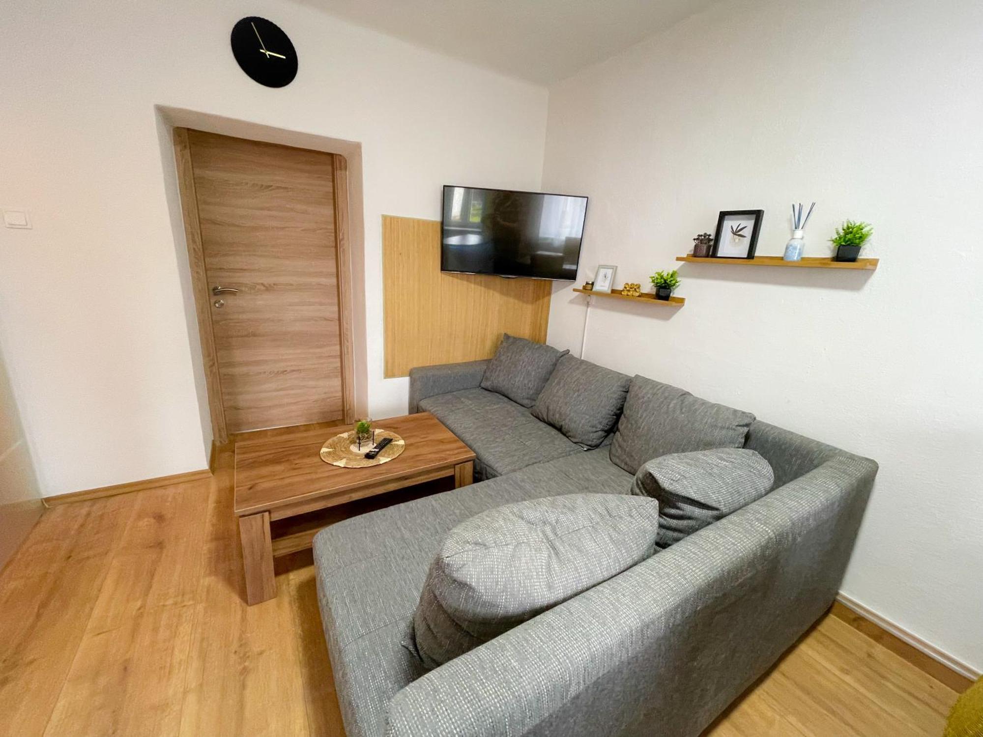 Moderne Ferienwohnung Felbbauer #50 Knittelfeld Exterior photo